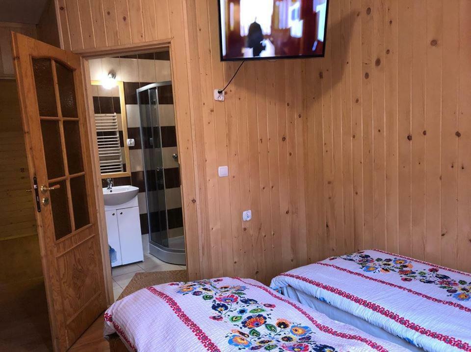 Wynajem Pokoi Guest House ชาร์นนี ดูนาเยส ภายนอก รูปภาพ